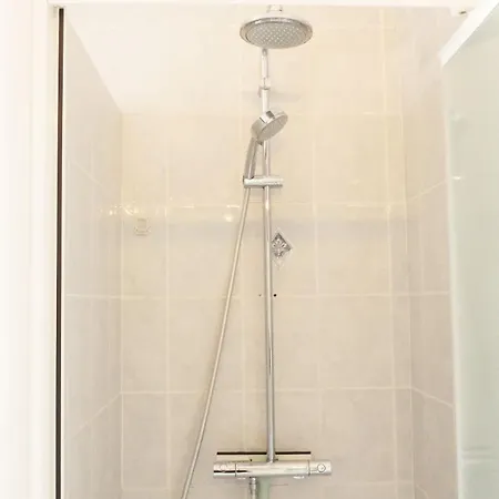 בית נופש Oparadi 